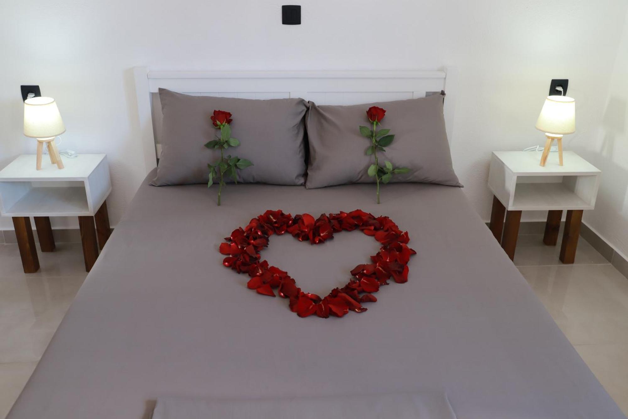 Calma Eco Sunset View Holiday home Emporio (Santorini)